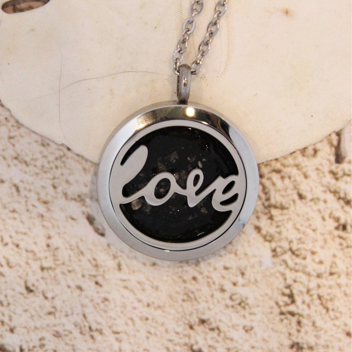 Stainless Steel Cremation Pendant – Ashes in Resin with 'Love' Pendant