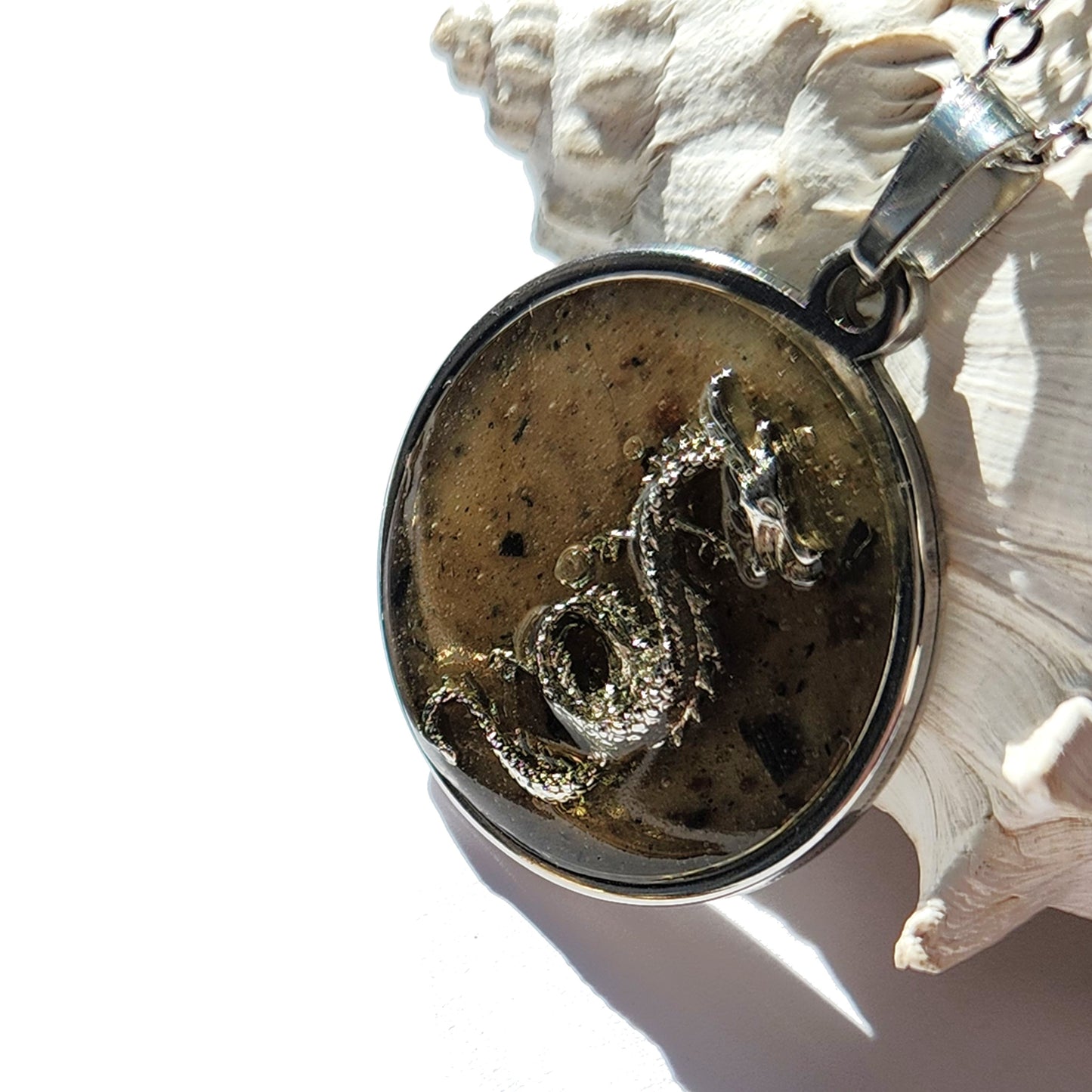The Guardian Flame – Dragon Cremation Pendant with Ashes