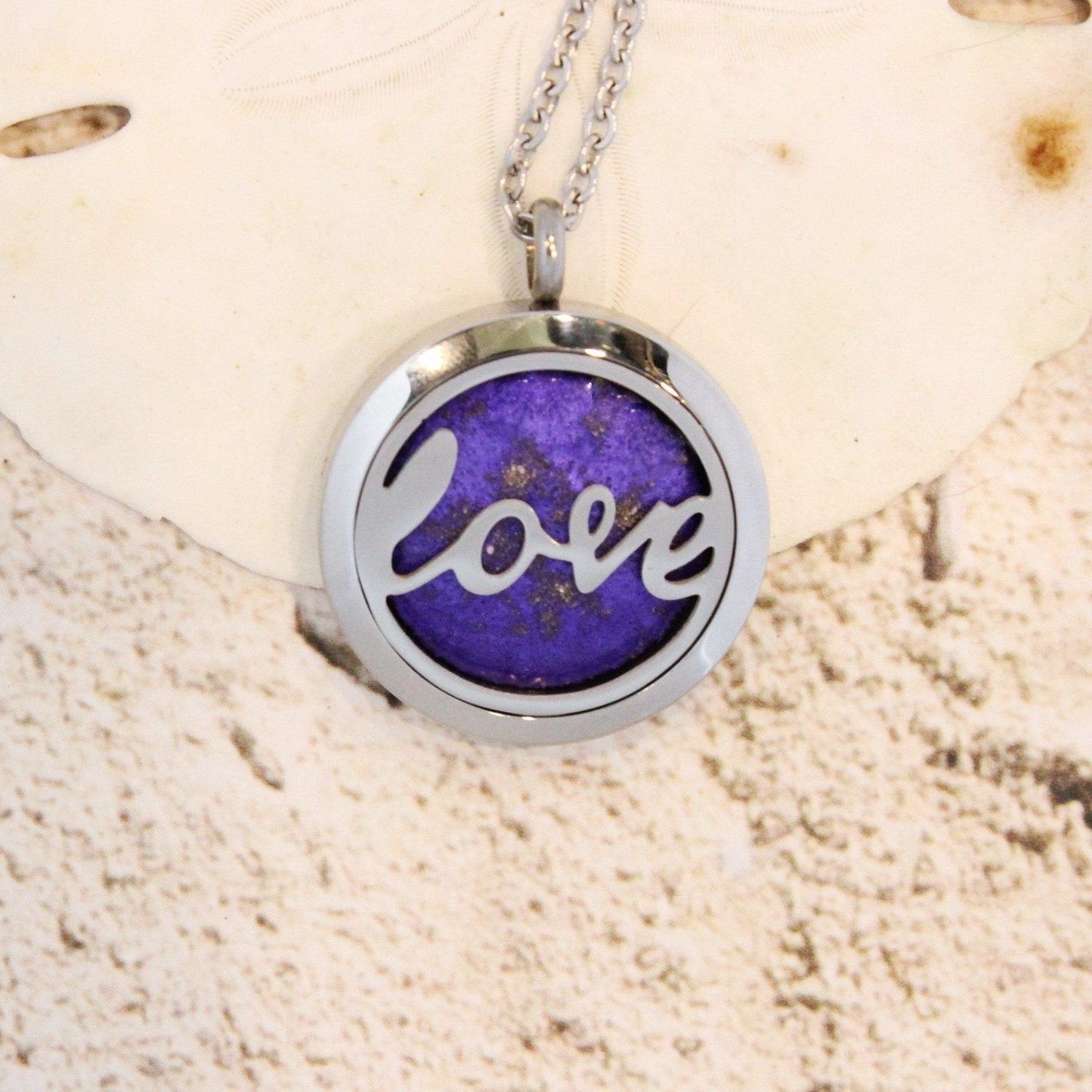 Stainless Steel Cremation Pendant – Ashes in Resin with 'Love' Pendant