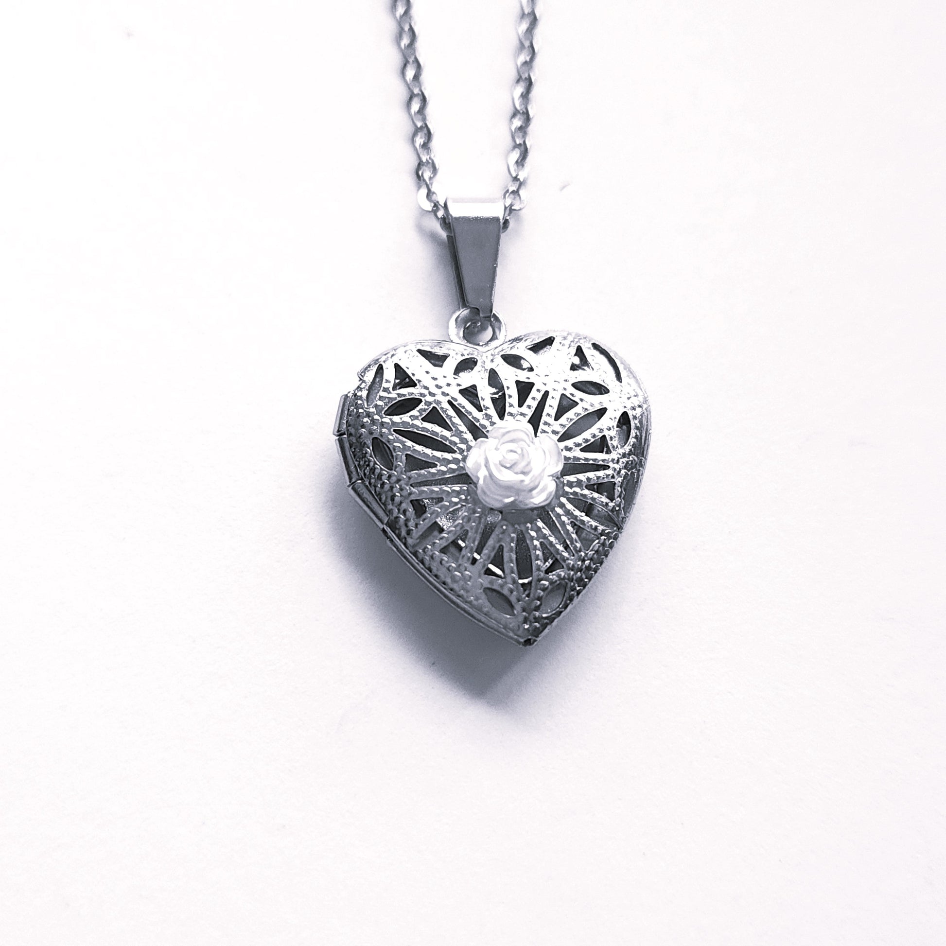 Heart of Remembrance Cremation Pendant - White Rose